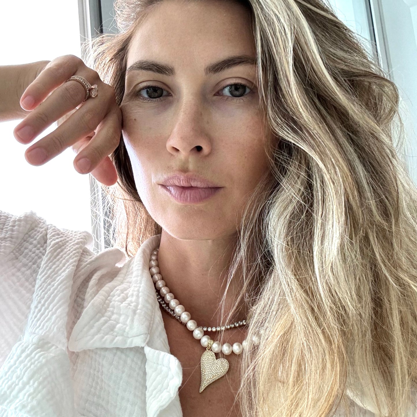 GOLD HEART CHOKER - Lublu