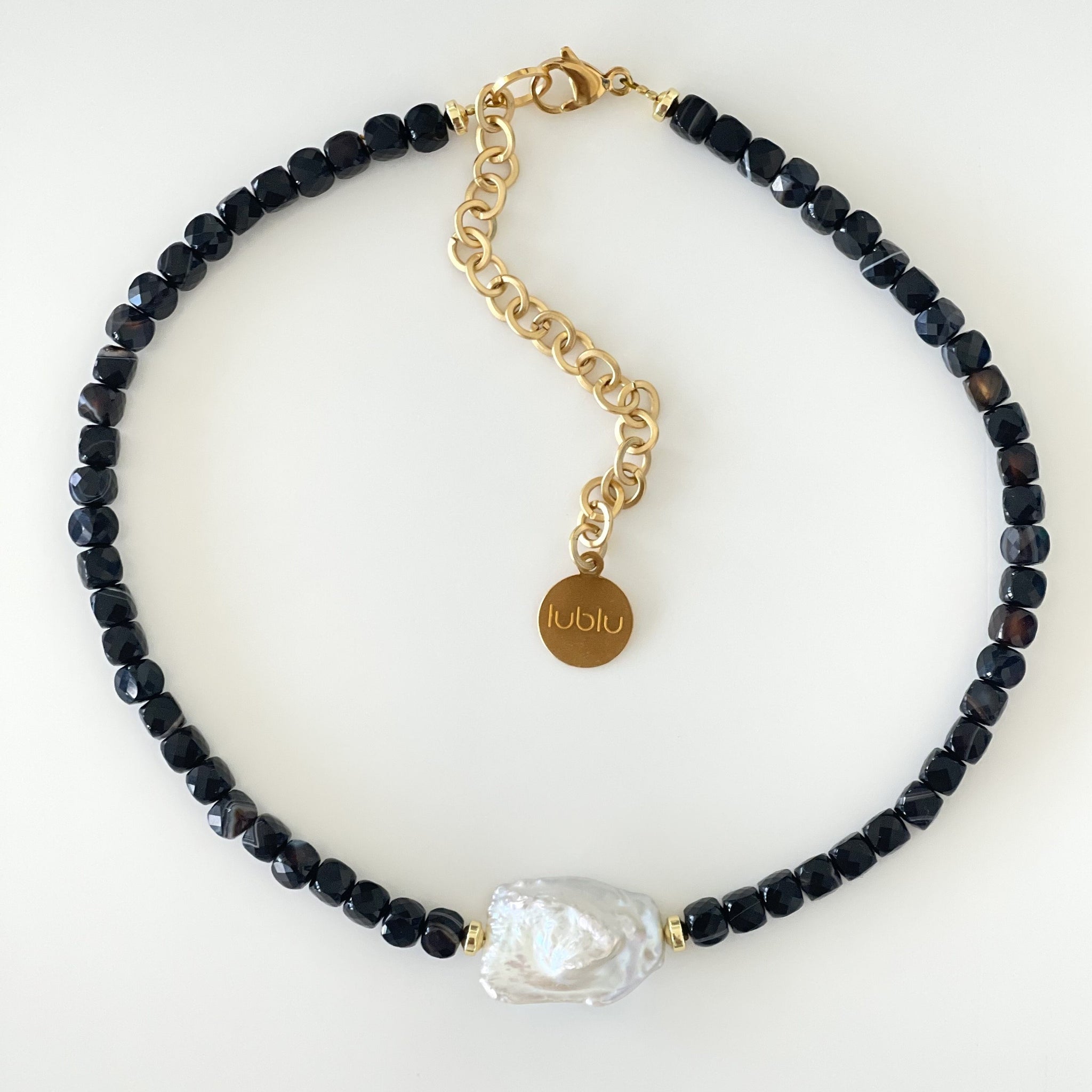O NECKLACE - lublu.co