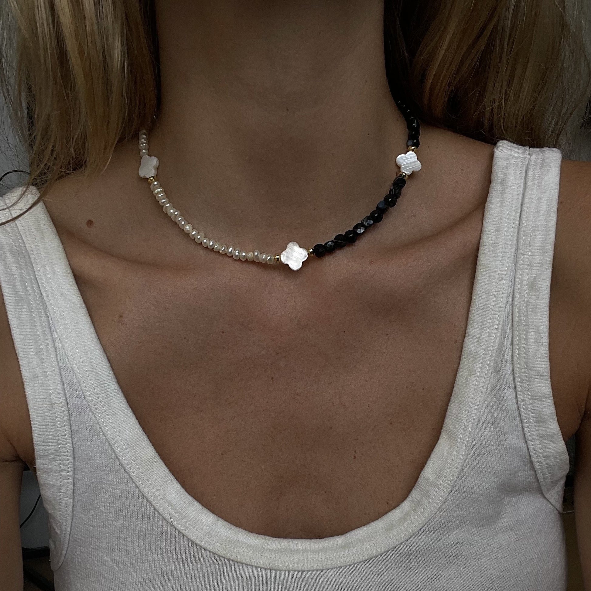 M CHOCKER - lublu.co